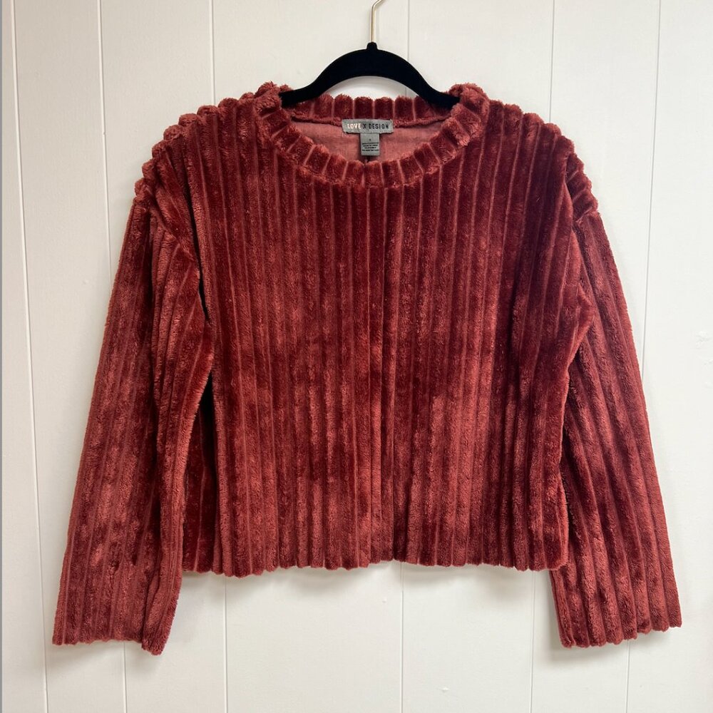 Love X Design Maroon Fuzzy Sweater Size Small